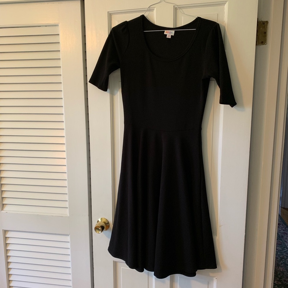 NWOT Lularoe Nicole dress black size medium
